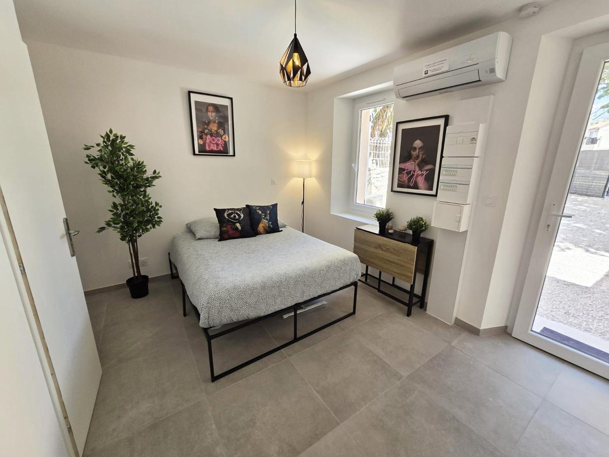 Gregbnb - 17m2 - Terrasse - Clim - Ouest - 5 Apartment *
